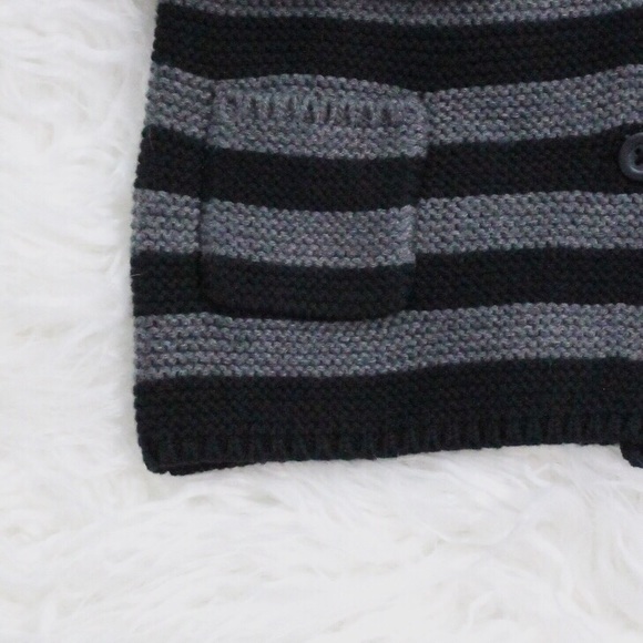 NWT Baby Gap Disney Mickey Mouse Garter Sweater - Picture 4 of 8